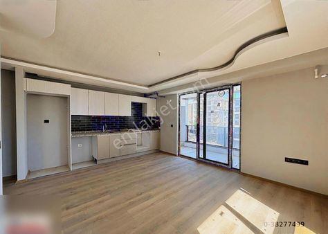 Atakum Yenimahalle'de Sahile Çok Yakın Manzaralı Satılık 2+1