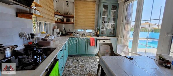 Muğla Milas Ören'de Satılık Tam Müstakil Havuzlu Villa