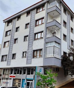 Kiralık Öveçler Huzur Mah 1112.cadde Üzeri 3+1 Arakat Daire