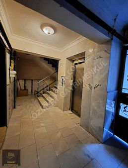 Reis Mahallesinde Güzel Konumda