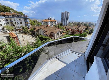 Demirbaş Gayrimenkulden Konuralp Böl.kiralık 3+1 Daire