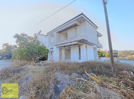 Başak'tan Köşe Başı 4+1 Karaçalıda Havuzlu