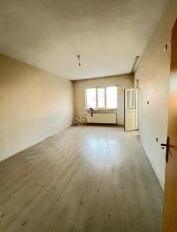 Akdenizden İldem 3 Tramway Üzeri 3+1 Kiralık Daire