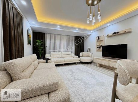 Deniz Ve Göl Manzaralı 3+1 120 M2 Ebeveyn Banyo K.otopark Sitede