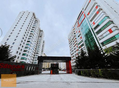 Şefikcan Cd. Üzeri Sitepark Residence'de 3+1 Arakat Satılıkdaire