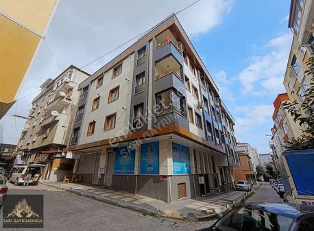 Sarı Gayrimenkul Den Satılık Otoparklı Dublex Daire