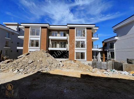 Güneş Mahallesinde 1+1 Yatırımlık Daire