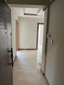 2+1 Satılık Kapalı Mutfak Ara Kat Satılık Daire