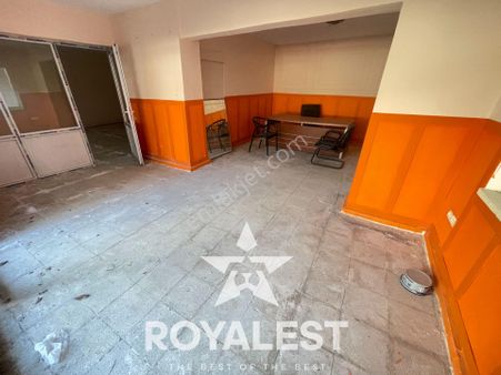 Royalest'ten Mesken Tapulu Yüksek Kira Getirisi İşlek Dükkan