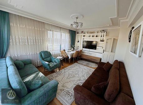 Altınyıldız Emlaktan Fatih Te Bakımlı 3+1 Satılık Daire