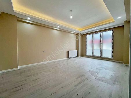 Az-er Yapıdan Yunus Emre Mah.'de Ön Cephe Satılık 2+1 Daire!!