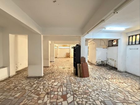 Ayazma Şepboy Sokakta Kiralık İşyeri&depo Tapukur’dan