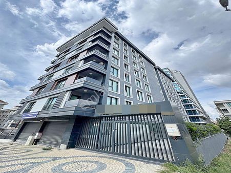 Cadde34 Yapı'dan Akevler'de Sıfır Butik Site İçerisinde Balkonlu Krediye Uygun 2+1 Satılık Daire