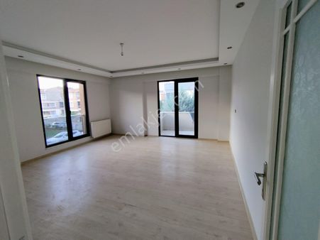 Turyap'tan;yalova Adnan Menderes'te, Satılık, Yeni, 3+1 Daire