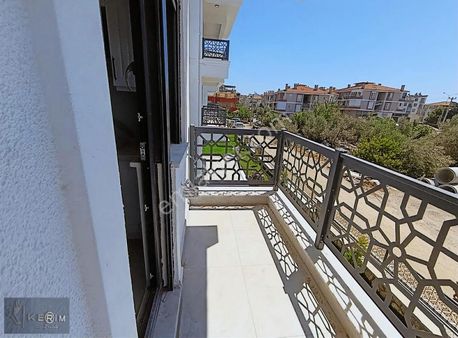 Kerim'den Küçükkuyu Merkezde Satılık 2+1 Site İçi Daire