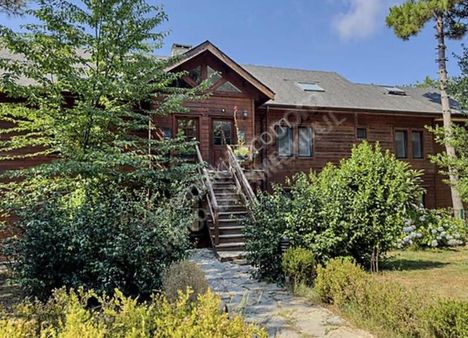 Kütük Evlerde Müstakil Geniş Bahçeli 3+2 Dubleks