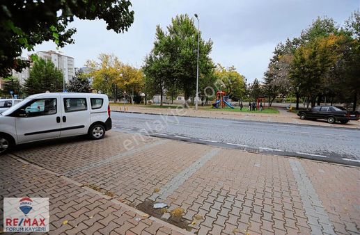 Yeni Mahallede Satılık 2+1 Daire