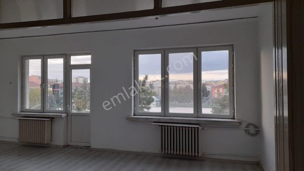 Vişnelik Taşköprü Cephe Kiralık 2+1 Daire
