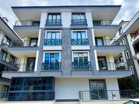 ▶ ▶akçay Körfez'den Ara Kat Ön Cephe Yerden Isıtma Sistemli 2+1 Satılık Daire