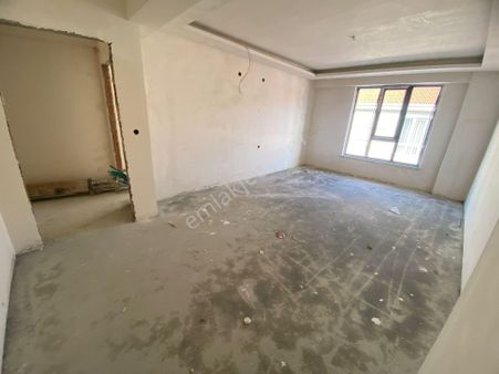 Gültepe Mh Gözde Konum Arakat Asansör Ebyn Banyo 103m² 2+1 Bk-21