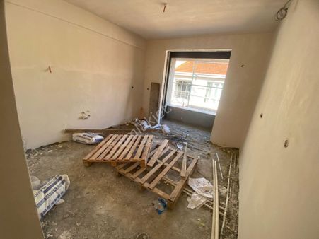 Gültepe Mh Gözde Konum Arakat Asansör Ebyn Banyo 103m² 2+1 Bk-21