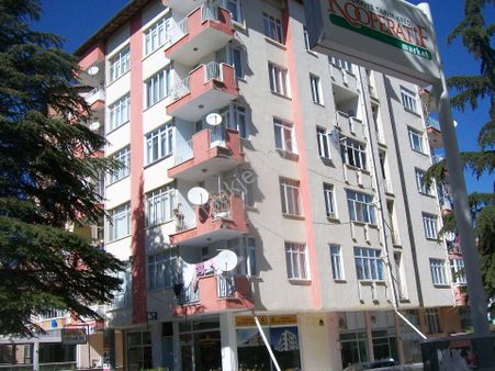 Kazancı Mahallesi İnönü Caddesinde Ana Yol Üzeri 2 Kat Daire