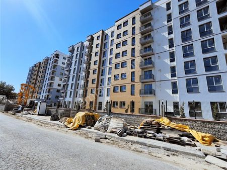 Turyaptan İgdot Karşısında 2+1 Tapulu Satılık Daire