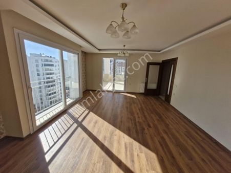 Seyhan Pınar Mah. Kiralık 4+1 Daire D.gazlı Özel Güvenlikli Site