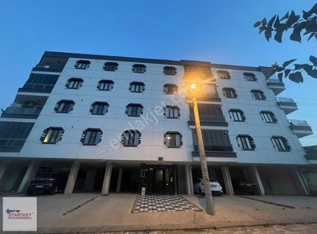 Ergenekon Mahallesinde Satılık 3+1 Ferah Daire