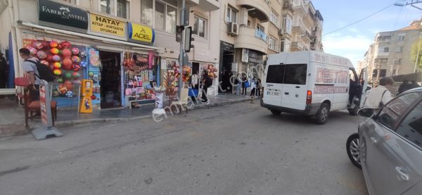 Hatay Necatibey İlköğretim Okulu Karşısında Satılık Dükkan