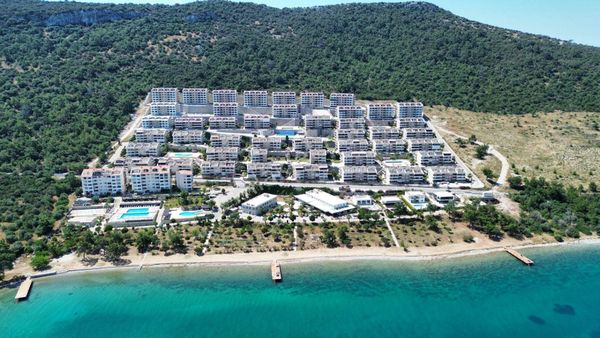 Remax Cool 2' Den '' Denize Sıfır '' Prestijli Bir Yaşam Alanı