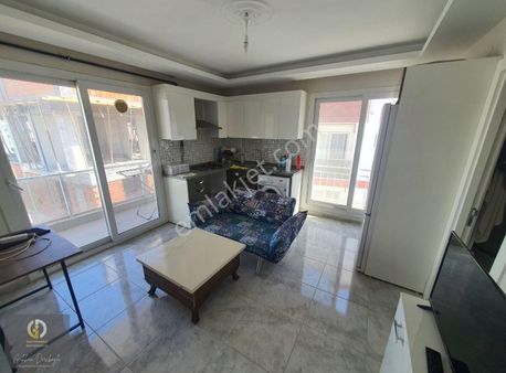 Üniversite Yakını Yeni 1+1 Satılık Daire