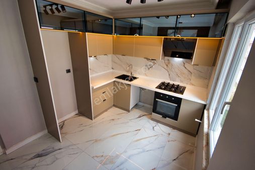 🛑🛑aktiften Fırsat Akçay'da Satılık Hayallerinizi Süsleyen Ön Cephe Arakat 2+1 Daire