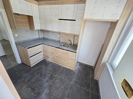 Sincan Atatürk Mah. Merkezi Konumda Ara Kat 3+1 Bağımsız Full