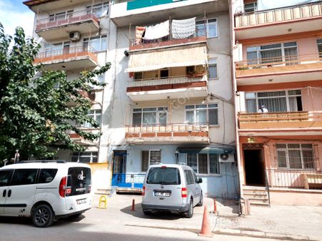 Altın Emlak' Tan İzmit Bulvar Da Merkezi Konumda 2+1 Kiralık Daire