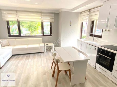 Çağlayan'da Site İçi Ebeveyn Banyolu 1+1 Eşyalı Satılık Daire