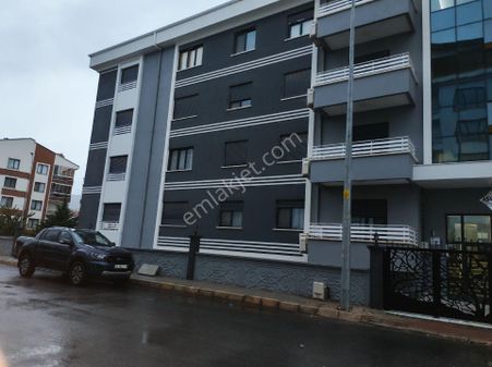 Uydukent 4+1 Luks Bireysel Garaj Ve Kilerli Daire