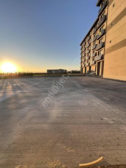 Akkaya'dan Bayındır Towers Da Y.ısıtmalı H.ceph Acil Satılık 1+1