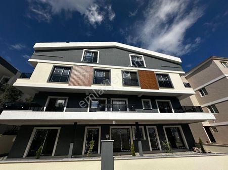 Dididme Satılık Sıfır 1+1 Bahçeli Ön Cephe Daire