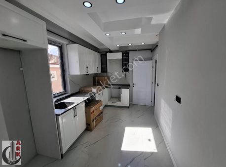 Ark Life'dan Emek Mahallesi Albayrak Cd Yakını 105m² 2+1 Daire