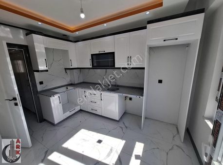 Ark Life'dan Emek Mah Ertaş Caddesi Yakını 100m² 2+1 Daire