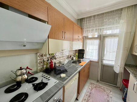 Amazon'dan Kafeler Sokağında Depozitosuz 2+1 Kiralık Daire