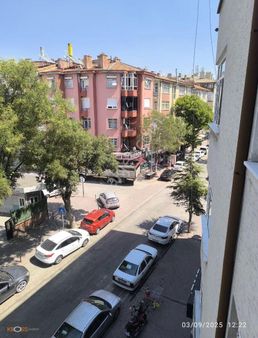 İhsaniye Barboros Okul Karşısında Kiralık Daire