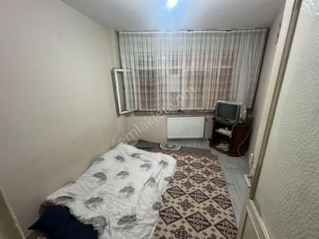 Akşenden Fatih Çapa Melek Hatunda 1+1 Yüksek Giriş Kelepir Daire