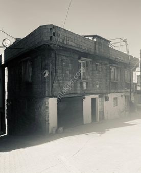 İstiklal De 2 Kat 1 Bodrum+ 1 Aset Garaj.3 Cepheli,135m