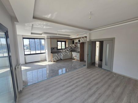 Karınca'dan Davultepe'de D.gazlı Yıllık Peşin Geniş 2+1 Kiralık!