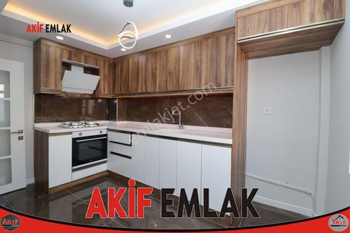 Akif'ten Süvari'de 2+1 Full Yapılı Dubleks Katta Satılık Daire