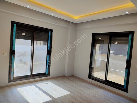 Buca Kaynaklarda Fourlex Satılık Villa