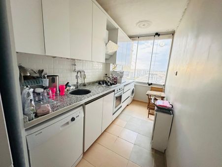 Üçkuyular 2.etap 2+1 Satılık Bakımlı Fırsat Daire