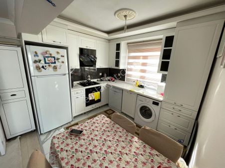 ** Fırat Cad Üstü Ara Kat Full Yapılı 3+1 Amerikan Mutfak Daire**